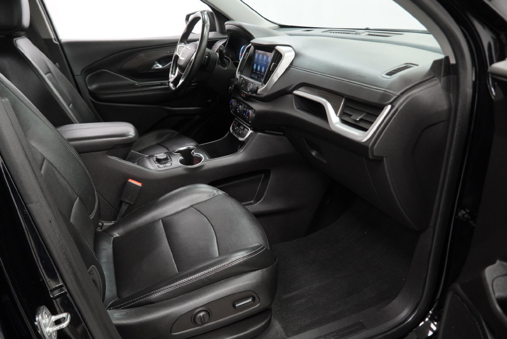 Used 2023 GMC Terrain SLT w/ LPO, Floor Liner Package FWD image 41
