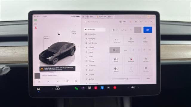 Used 2024 Tesla Model Y Long Range RWD image 36