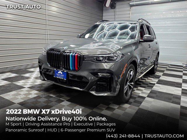 Used 2022 BMW X7 xDrive40i w/ M Sport Package AWD/4WD image 1