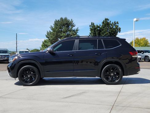 Used 2022 Volkswagen Atlas SE w/ Panoramic Sunroof Package AWD/4WD image 2