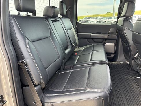 Used 2025 Ford F150 Lariat w/ Equipment Group 501A Mid AWD/4WD image 17