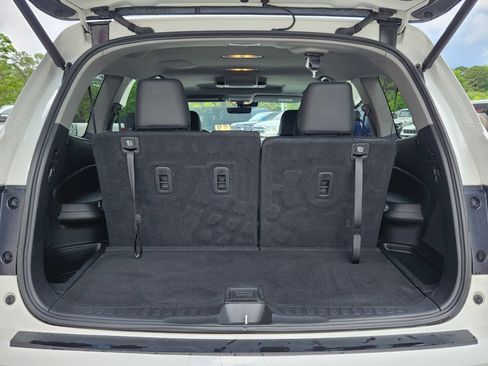 Used 2021 Honda Pilot Touring image 29