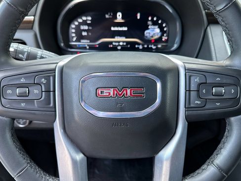 Certified 2024 GMC Yukon SLE RWD image 25