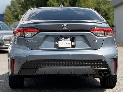 Used 2021 Toyota Corolla SE FWD image 4