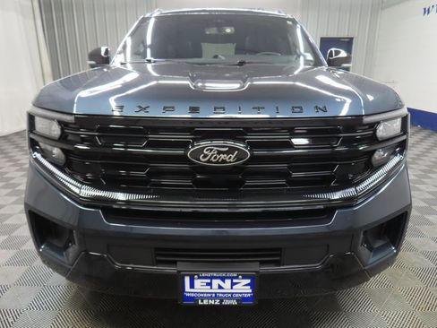 Used 2025 Ford Expedition Platinum w/ Stealth Performance Package AWD/4WD image 56