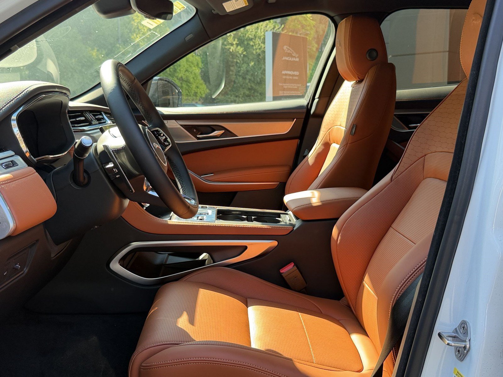 New 2026 Jaguar F-PACE R-Dynamic S AWD/4WD image 28