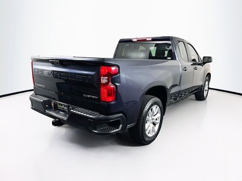 Used 2023 Chevrolet Silverado 1500 Custom image 9