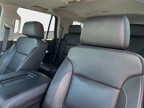 Used 2019 GMC Yukon SLT AWD/4WD image 19