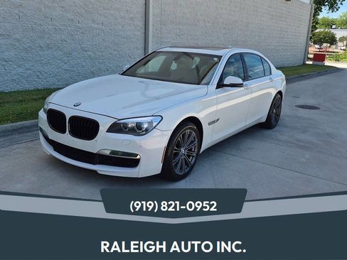 Used 2013 BMW 740Li xDrive AWD/4WD image 1