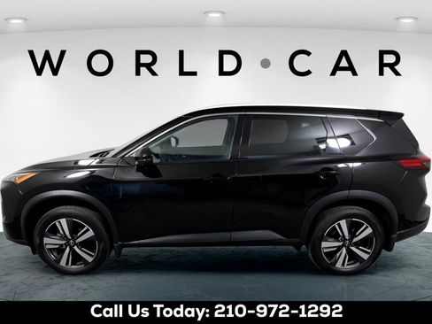 Used 2024 Nissan Rogue SL w/ SL Premium Package FWD image 4