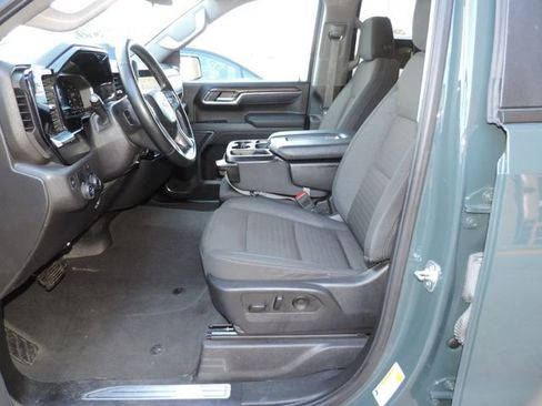 Certified 2025 Chevrolet Silverado 1500 LT image 18