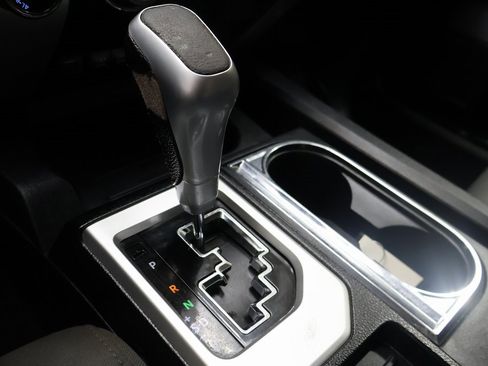 Used 2020 Toyota Tundra SR5 w/ TRD Off-Road Package image 22