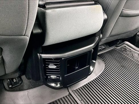 Used 2021 RAM 1500 Big Horn AWD/4WD image 33