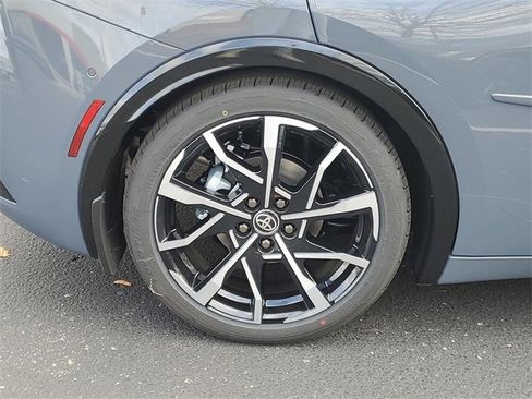 New 2026 Toyota Prius Plug-In Hybrid image 5