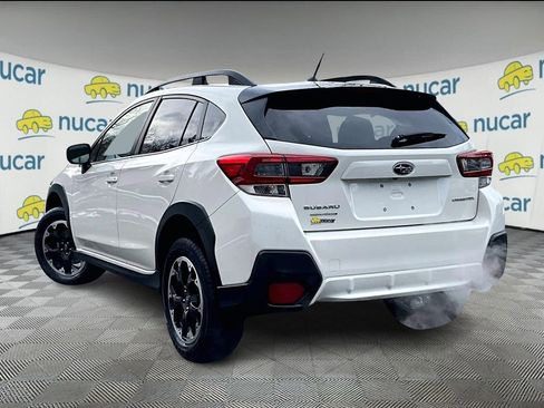 Used 2023 Subaru Crosstrek 2.0i image 2