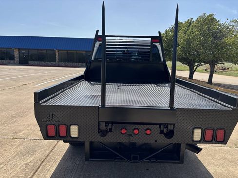 Used 2014 Ford F250 XL w/ Power Equipment Group AWD/4WD image 8