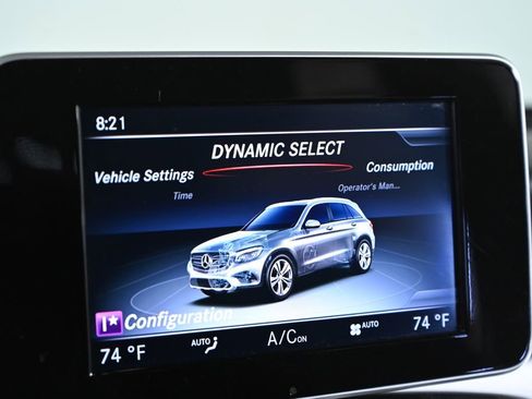 Used 2018 Mercedes-Benz GLC 300 4MATIC image 15