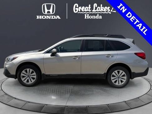 Used 2018 Subaru Outback 2.5i Premium AWD/4WD image 3