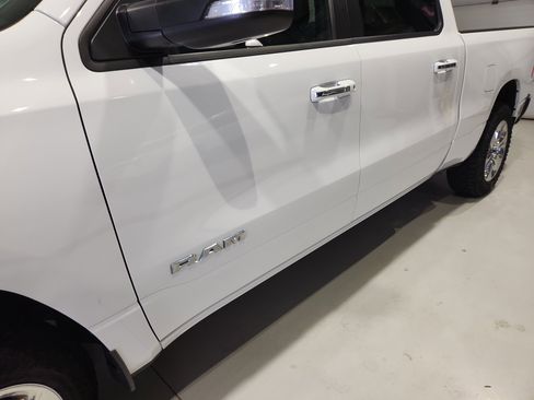 Used 2020 RAM 1500 Big Horn AWD/4WD image 20