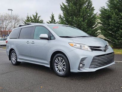 Certified 2020 Toyota Sienna XLE