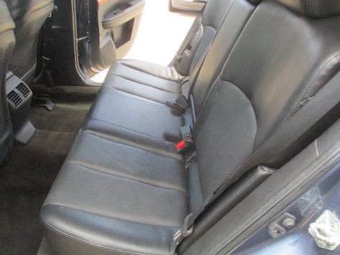 Used 2013 Subaru Outback 2.5i Limited AWD/4WD image 28