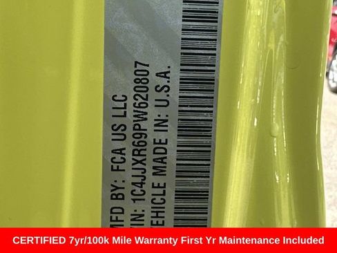 Used 2023 Jeep Wrangler Unlimited Rubicon 4xe w/ Cold Weather Group AWD/4WD image 31
