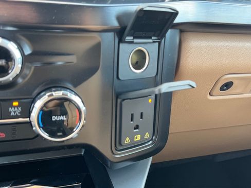 New 2026 Ford F250 Lariat w/ Tremor Off-Road Package AWD/4WD image 14