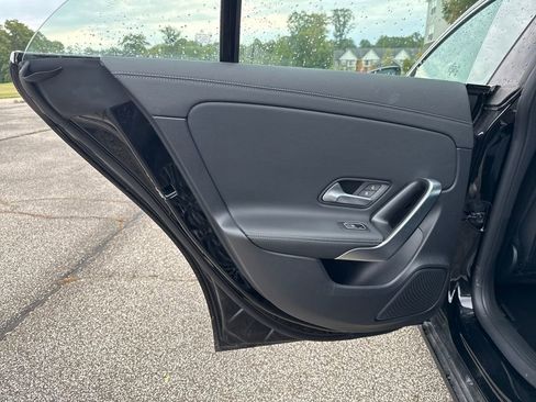 Used 2025 Mercedes-Benz CLA 250 4MATIC image 2