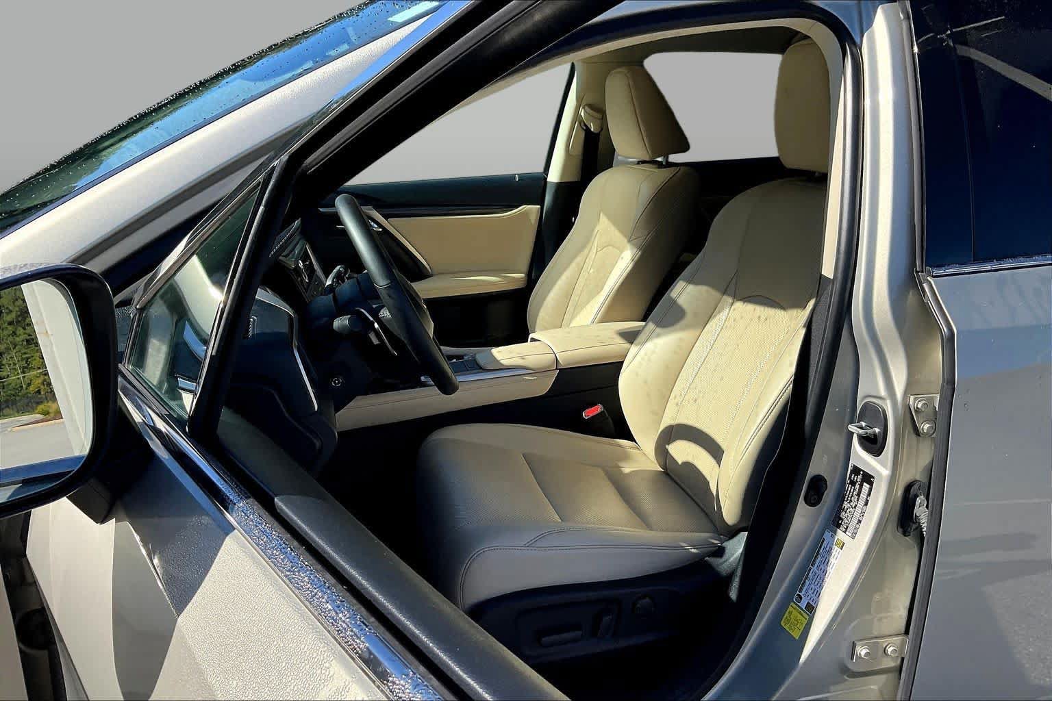 Used 2021 Lexus RX 350 FWD w/ Accessory Package image 8