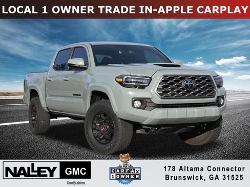 Used 2022 Toyota Tacoma TRD Sport w/ Technology Package image 1
