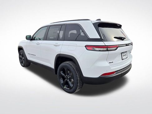 New 2026 Jeep Grand Cherokee Limited w/ Limited Altitude Package AWD/4WD image 6