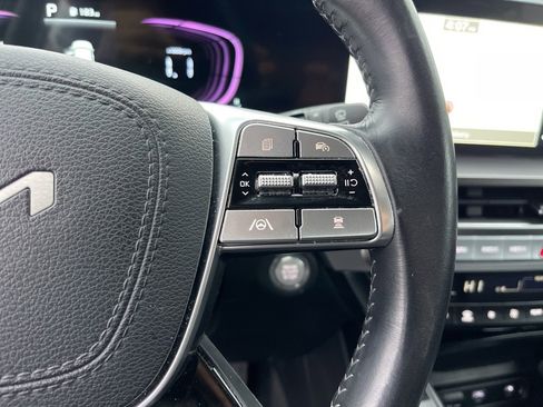 Certified 2024 Kia Telluride S w/ S Sunroof Package image 19