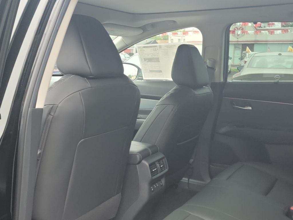 New 2027 Nissan Murano Platinum w/ Cargo Package AWD/4WD image 17