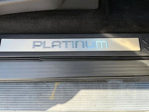Used 2010 Ford F150 Lariat RWD image 43
