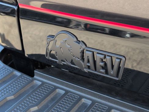 New 2026 GMC Sierra 2500 AT4X w/ AT4X AEV Edition AWD/4WD image 33