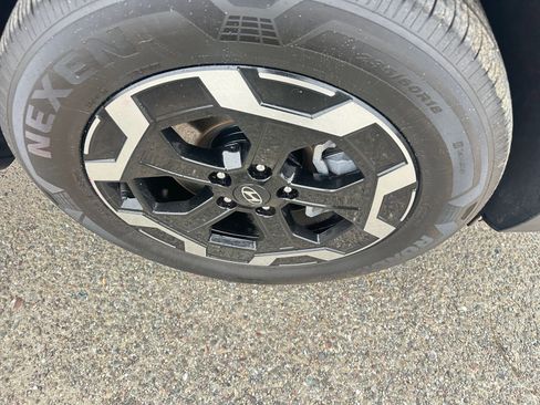 Used 2025 Hyundai Santa Fe SEL image 31