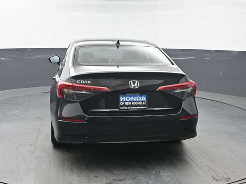 Used 2024 Honda Civic EX image 5