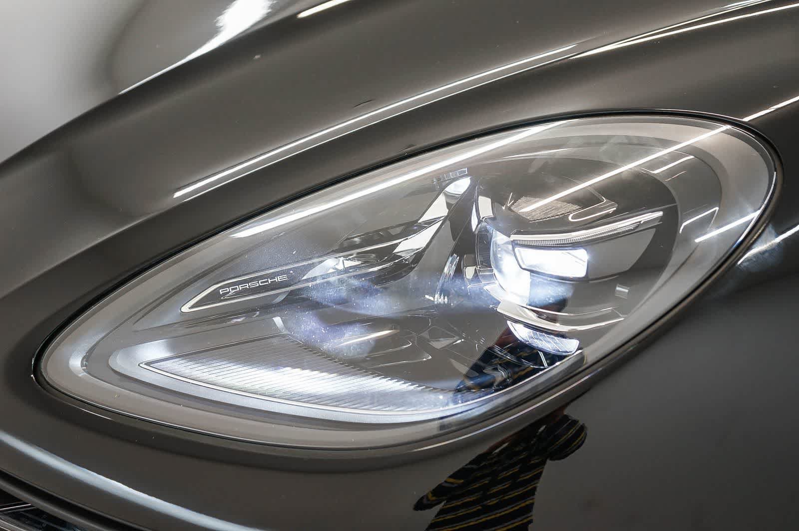 Certified 2026 Porsche Macan S AWD/4WD image 15