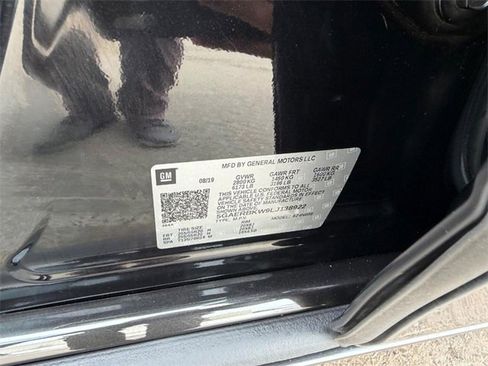 Used 2020 Buick Enclave Essence w/ Sport Touring Edition image 23