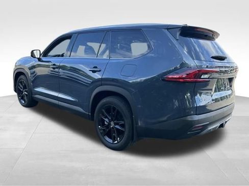 Used 2025 Toyota Grand Highlander AWD Hybrid image 3