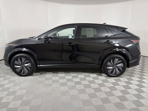 Used 2025 Nissan Ariya AWD image 2