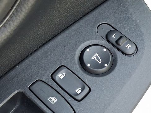 Certified 2023 Honda HR-V LX image 26