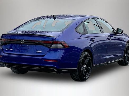 Used 2023 Honda Accord Sport image 10