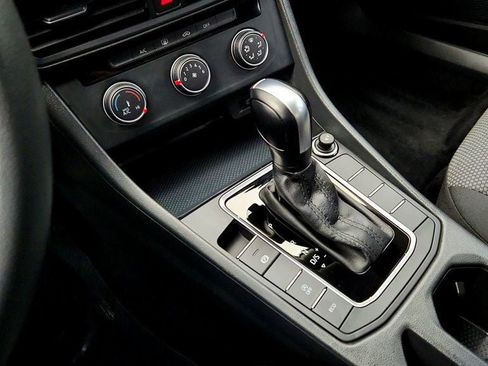 Used 2020 Volkswagen Jetta S w/ Driver Assistance Package image 16