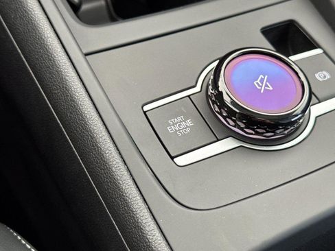 New 2026 Volkswagen Tiguan SE image 21