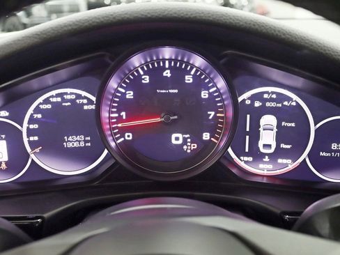 Used 2021 Porsche Panamera 4S image 17