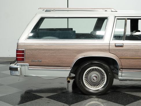 Used 1987 Mercury Grand Marquis Colony Park GS image 23