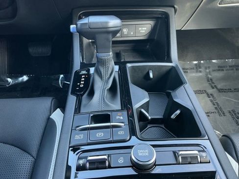 Used 2025 Kia K5 GT-Line w/ GT-Line Premium Package image 15