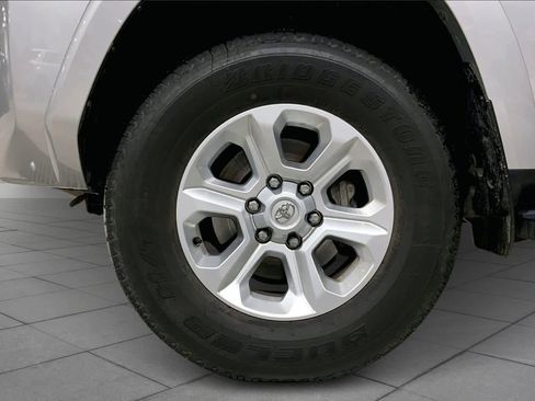 Used 2024 Toyota 4Runner SR5 image 11