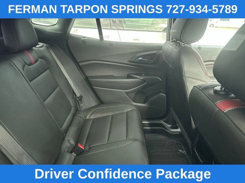Used 2025 Chevrolet Trax RS w/ Driver Confidence Package FWD image 7
